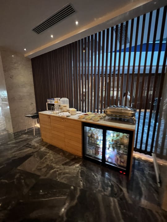 Gastro Rubi Platinum Sign