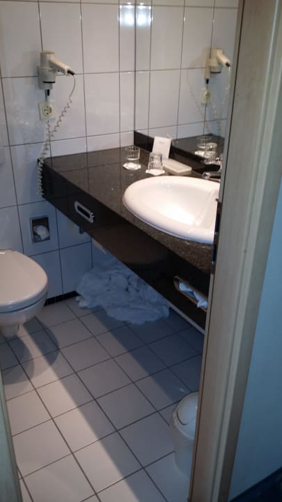 Badezinner komplett  Vienna House Easy Berlin