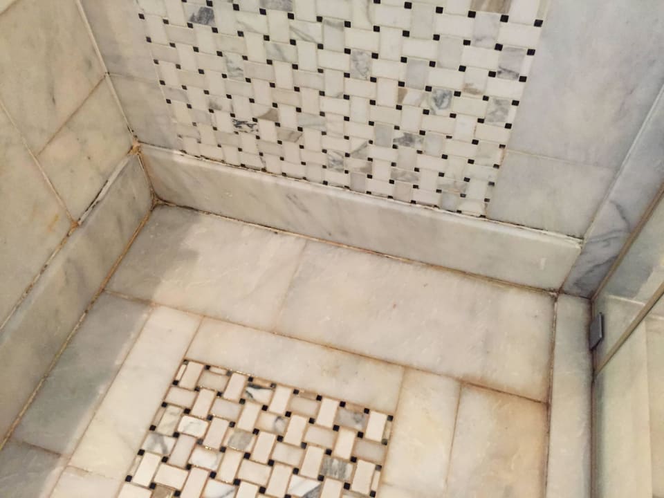 Schimmel in Dusche Lykia World Antalya