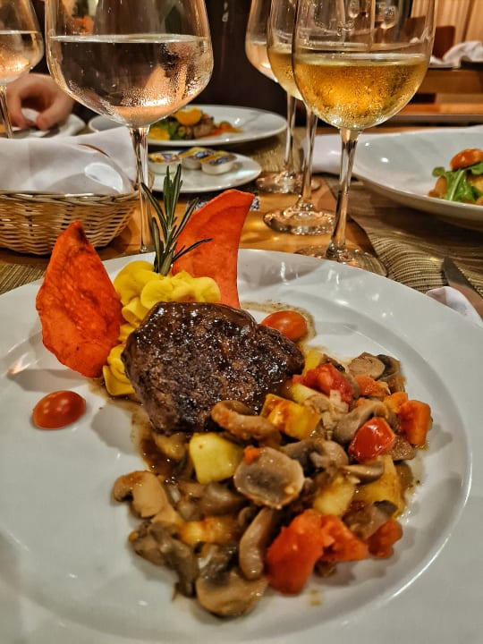 Gastro Viva Heavens by Wyndham - All Inclusive Resort