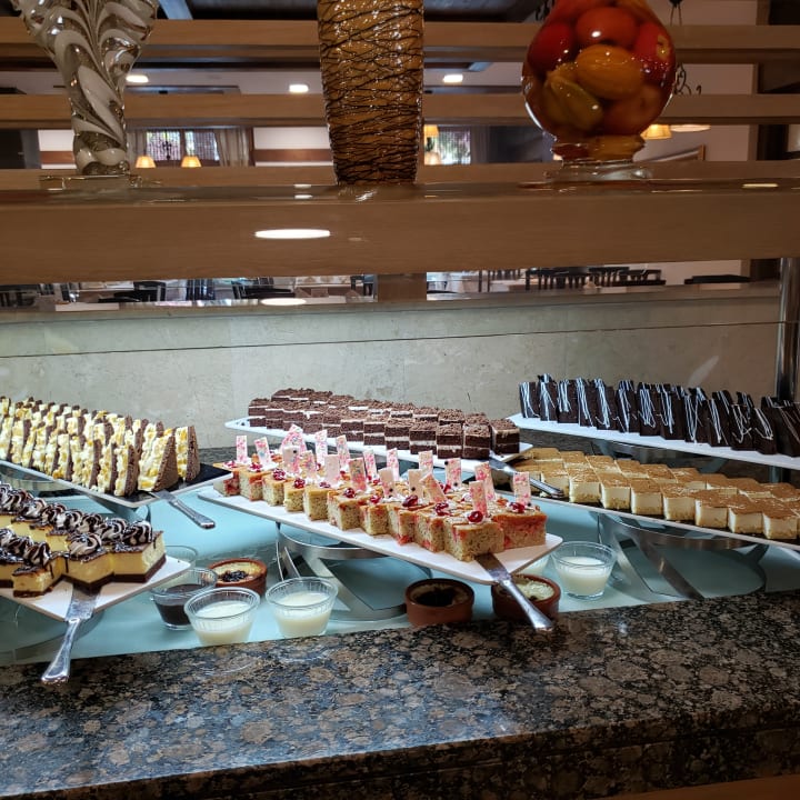 Gastro Alba Queen Hotel