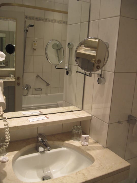 Bad Schlosshotel Karlsruhe