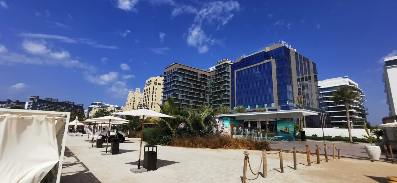 Außenansicht voco Dubai The Palm by IHG