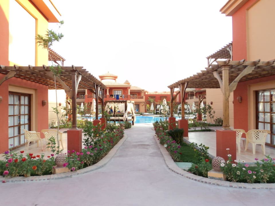 400er Block Pickalbatros Alf Leila Wa Leila Resort - Neverland Hurghada