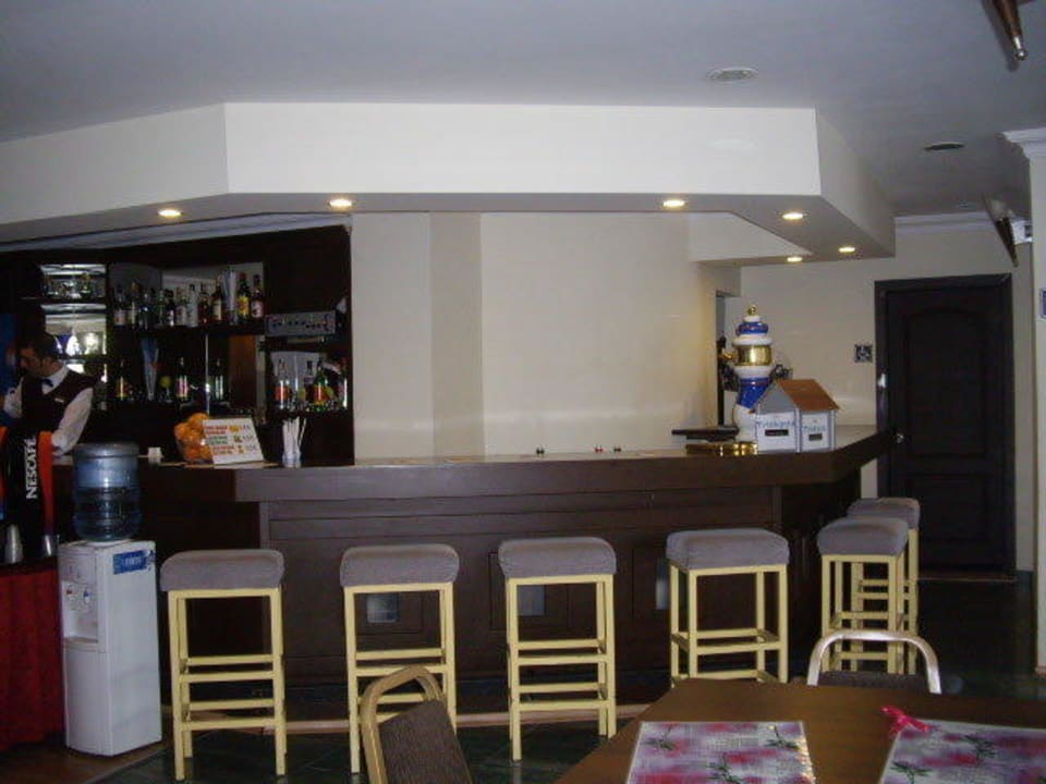 Sitzmöglichkeit im Cafe Hotel Aslan City Kleopatra