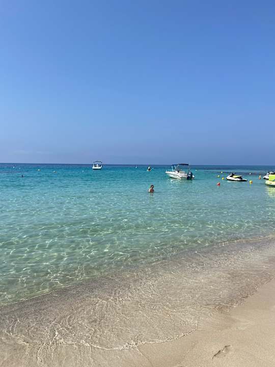 Strand Hotel Grecian Bay