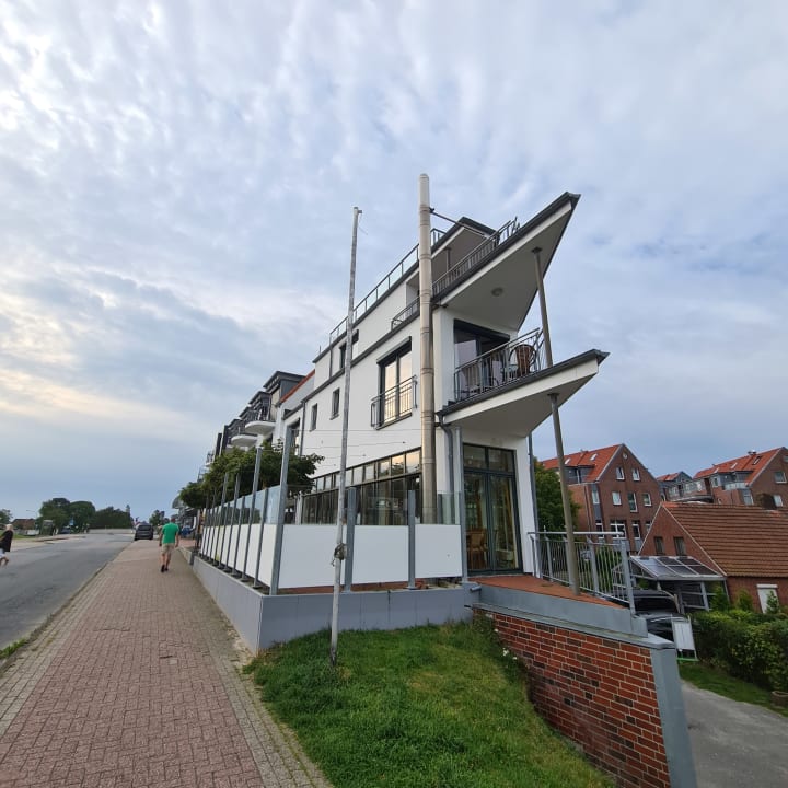 Außenansicht Vier Jahreszeiten Bensersiel