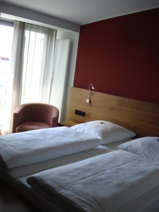 Betten und Fenster Hotel Königstein