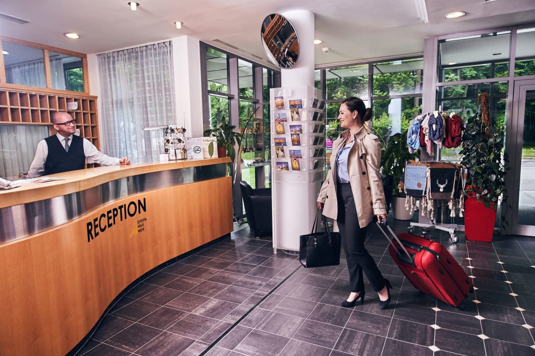 Lobby Hotel Europahaus Wien