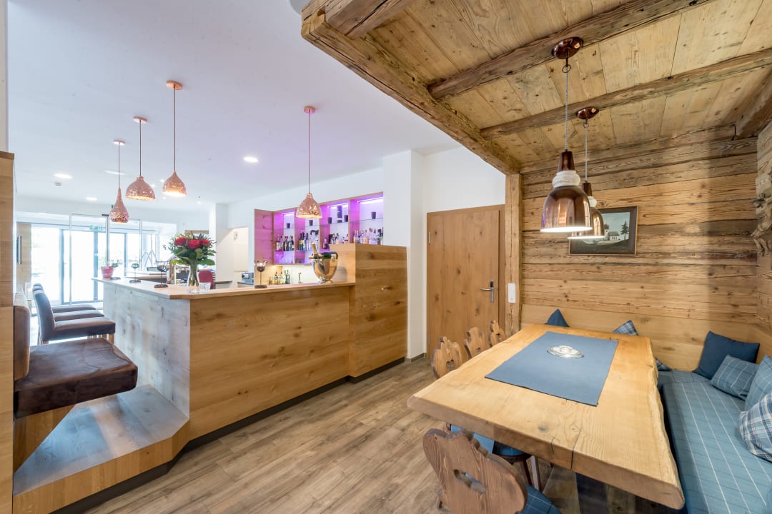 Lobby Hotel Zum Gourmet