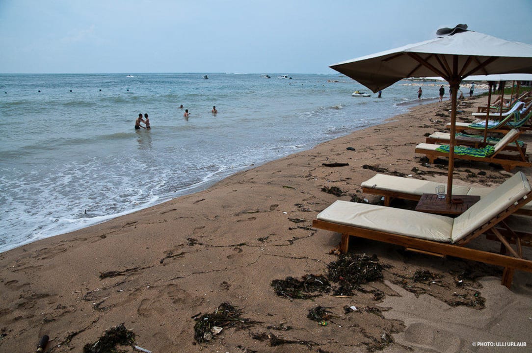 Manchmal ist die Flut etwas stärker Hotel The Oasis Benoa Beach Resort