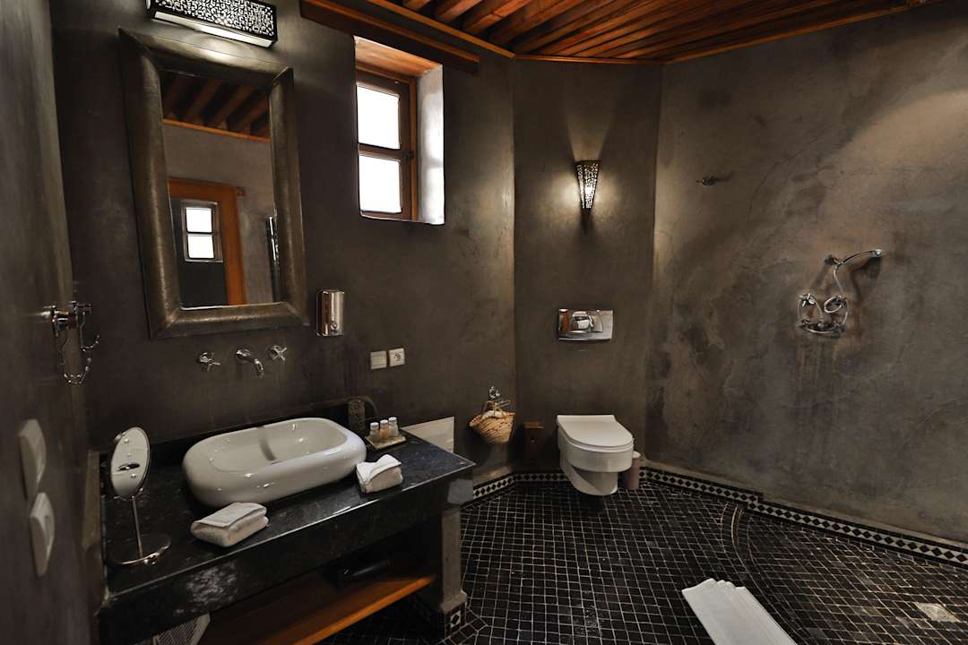 Zimmer Riad Layla