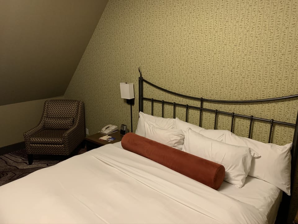 Zimmer Hotel Banff Caribou Lodge and Spa