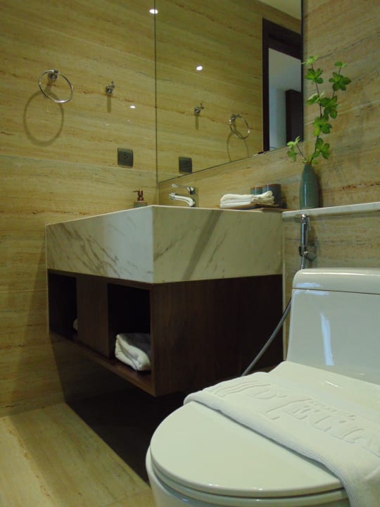 Zimmer D' Lecia Ha Long Hotel