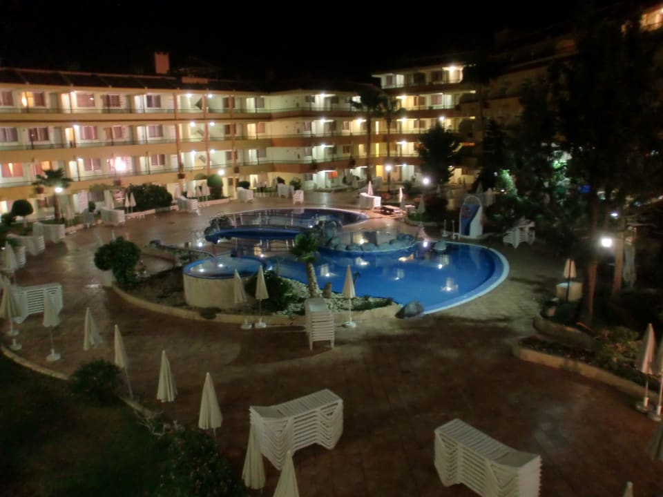 Pool bei Nacht HOVIMA Jardin Caleta