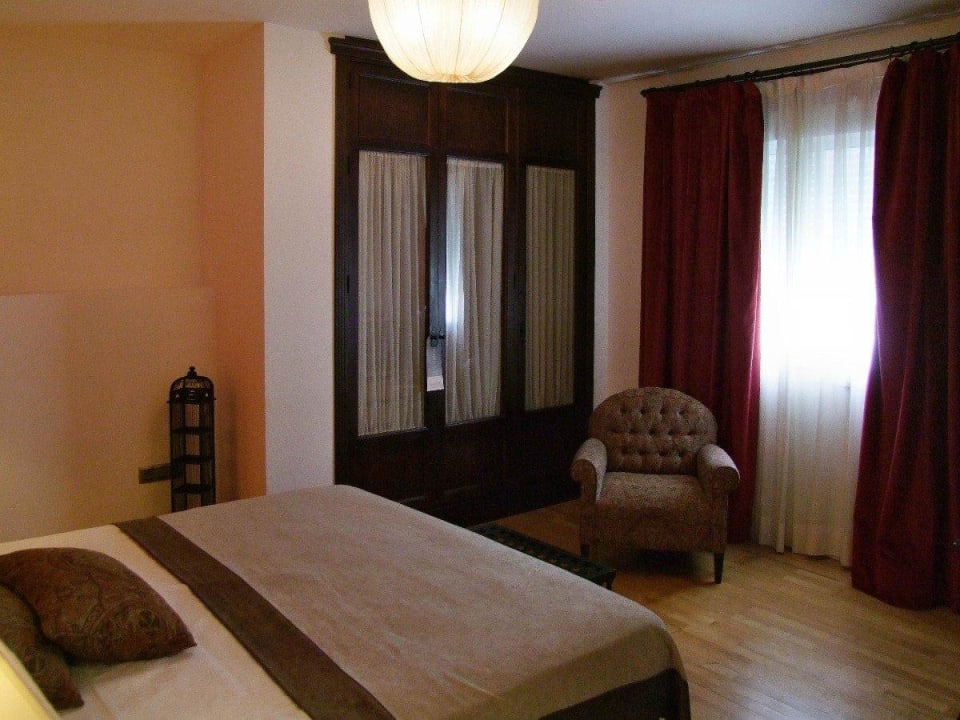 Schlafbereich vom Familienzimmer Hotel Vincci La Rabida