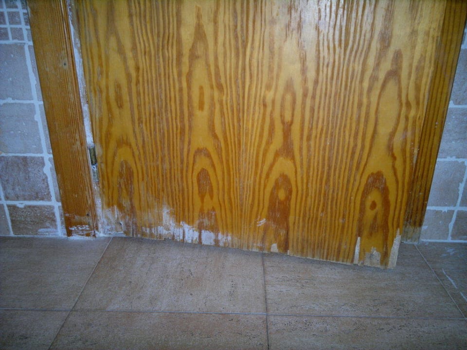 Badezimmertür FLOR los Almendros Apartamentos