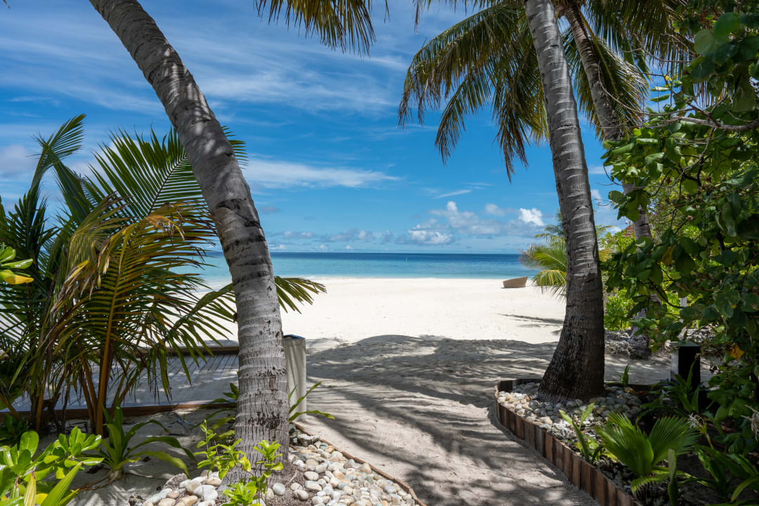Gartenanlage ROBINSON MALDIVES