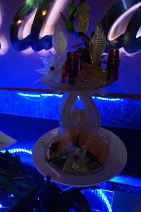 Snacks vor der Party Pickalbatros Alf Leila Wa Leila Resort - Neverland Hurghada