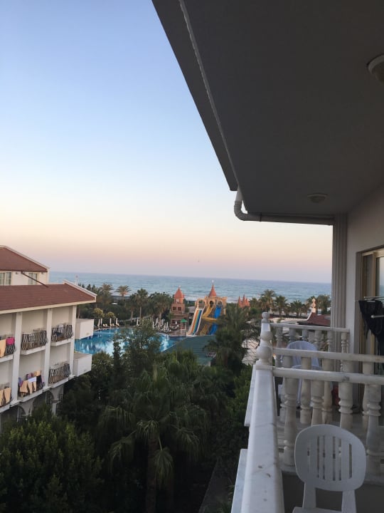 Seitlicher Meerblick Aydinbey Famous Resort