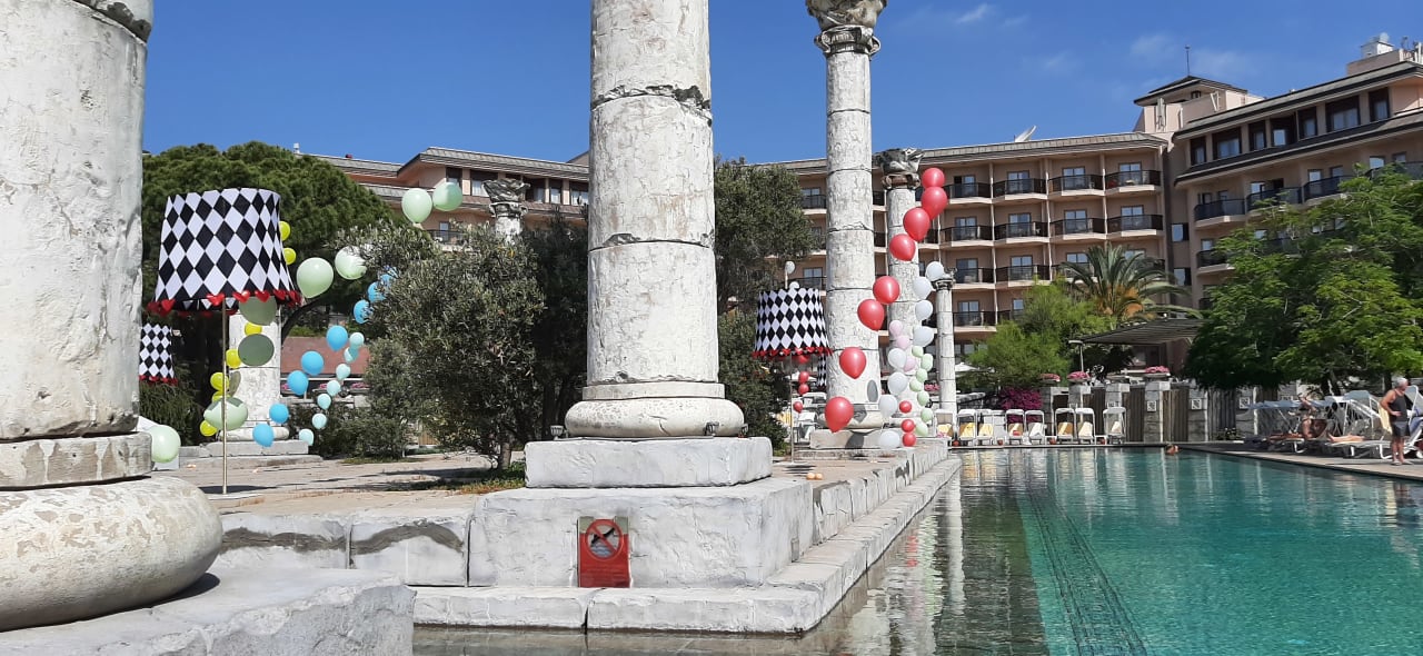 Pool Xanadu Resort Hotel