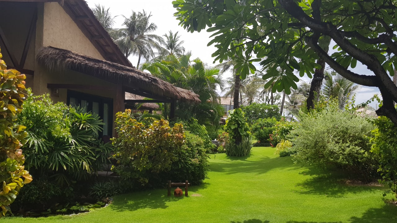 Gartenanlage Bamboo Village Beach Resort & Spa
