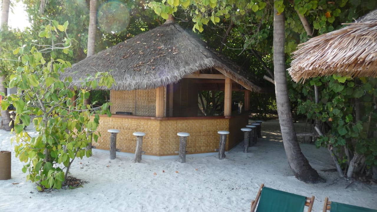 Riyaa Beach Bar NH Collection Maldives Reethi Resort