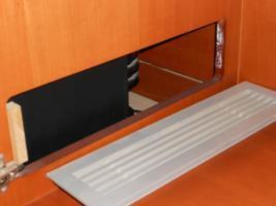 Defekte, gammelige Klimaanlage Calimera Serra Palace