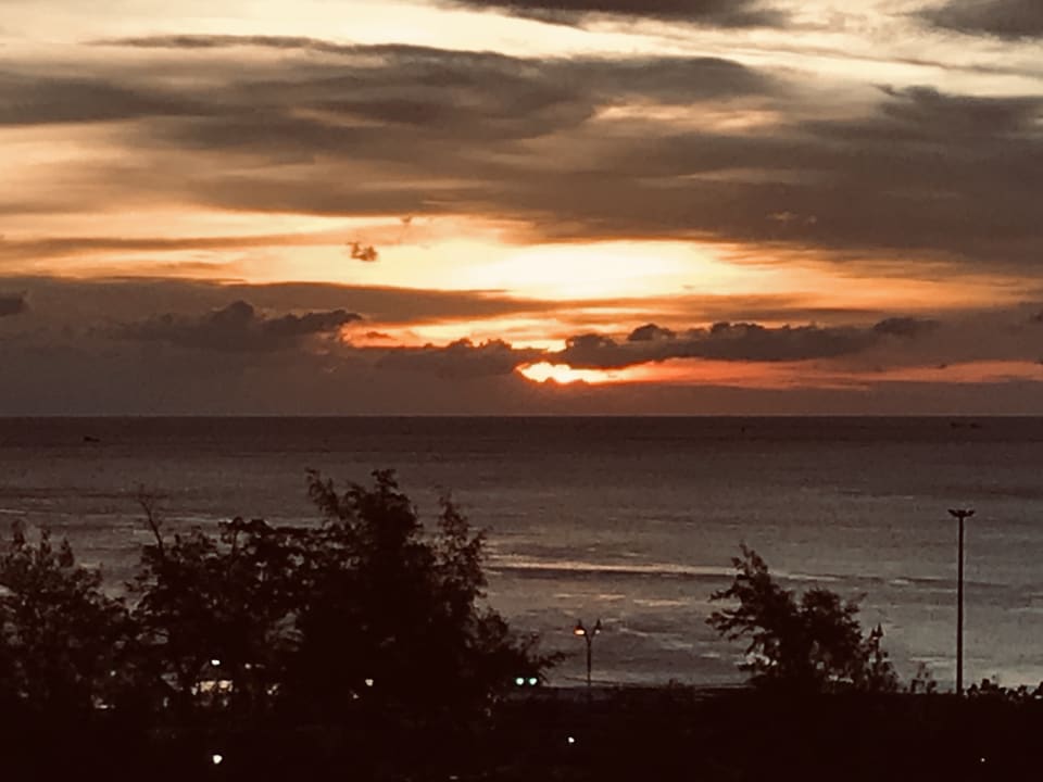 Ausblick Best Western Phuket Ocean Resort