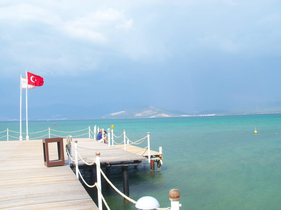 Widok z pomostu Venosa Beach Resort & Spa