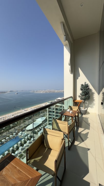 Gastro Hilton Dubai Palm Jumeirah