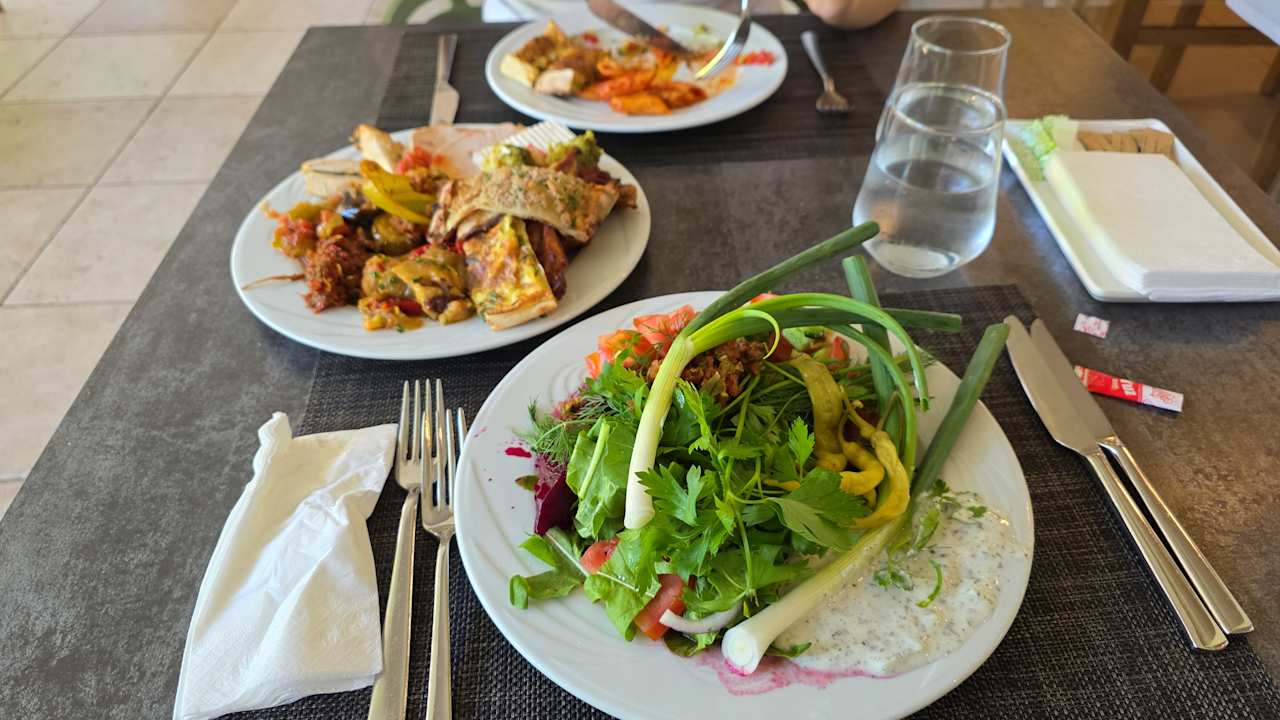 Gastro Can Garden Resort