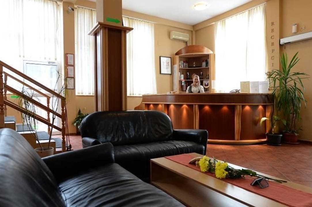 Reception Hotel Slodes