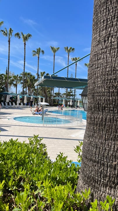 Außenansicht Iz Flower Side Beach Hotel