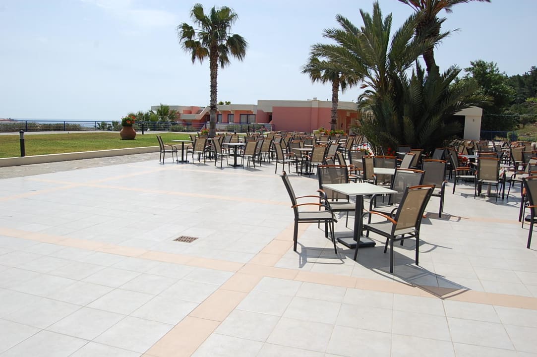 Taras Kresten Palace Hotel