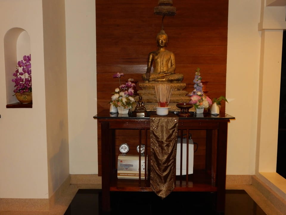 Lobby Laluna Hotel & Resort