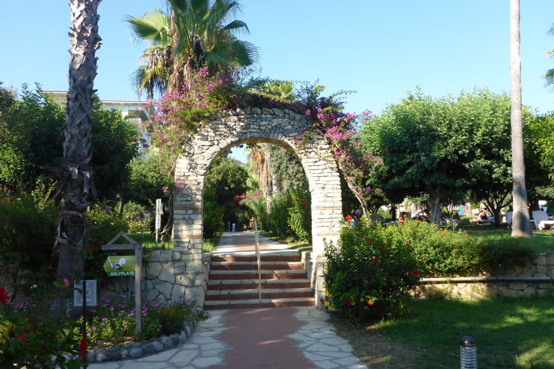 Gartenanlage Hotel Defne Garden