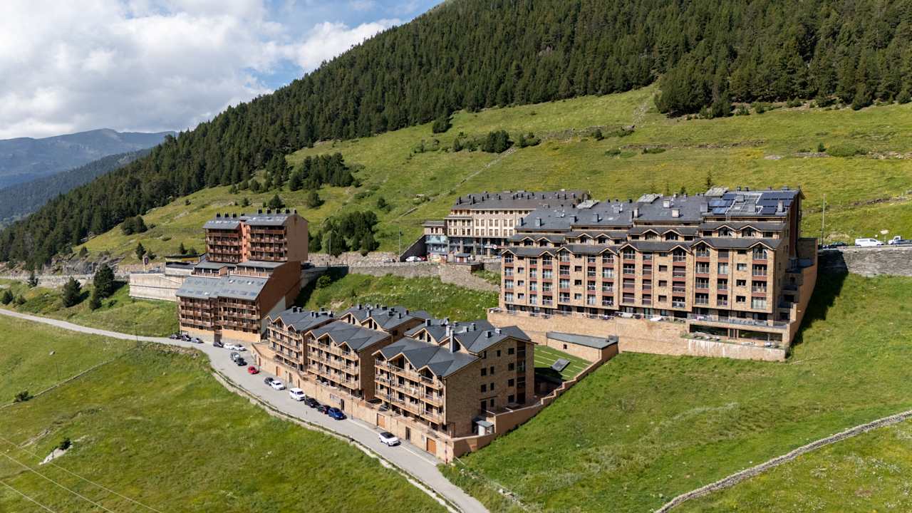 Außenansicht Pierre & Vacances Andorra Bordes d'Envalira Apartamentos