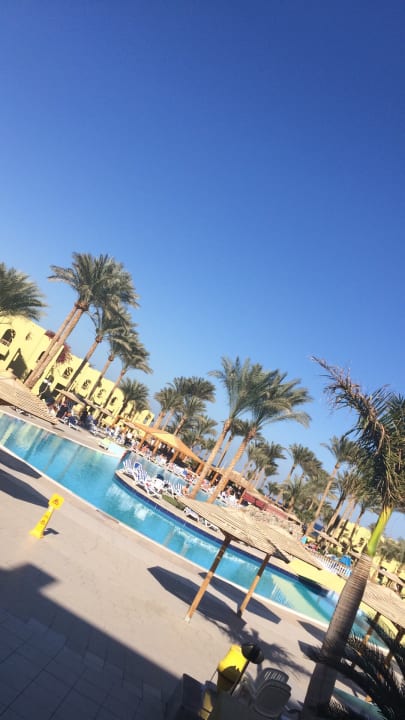 Pool Palm Beach Resort