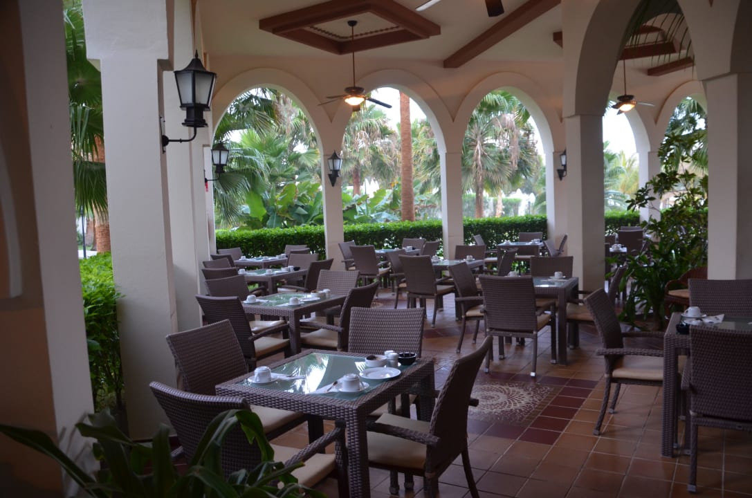 Hauptrestaurant Aussenbereich Hotel Riu Karamboa
