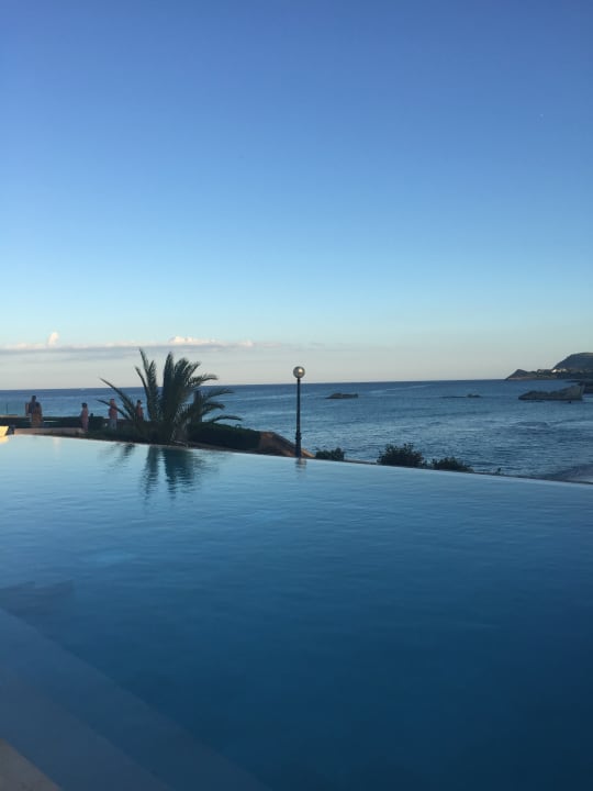 Foto vom Pool und Meer  Son Moll Sentits Hotel & Spa