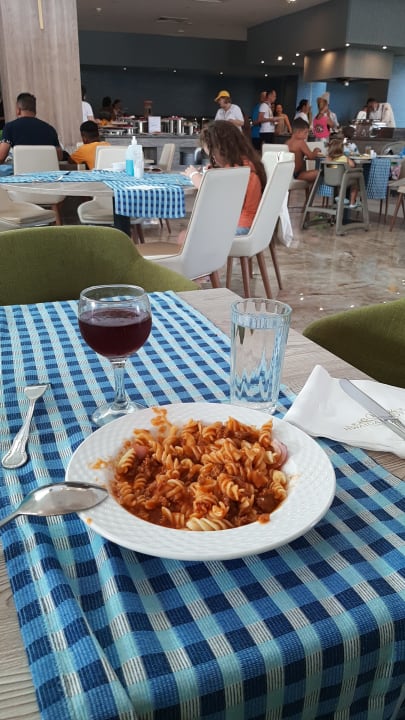 Gastro Titanic Beach Spa & Aqua Park