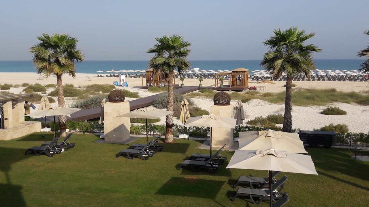 Strand Rixos Premium Saadiyat Island