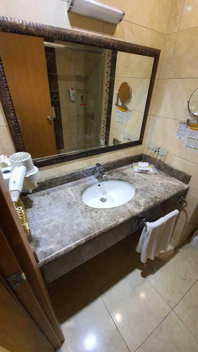 Zimmer Hane Family Resort