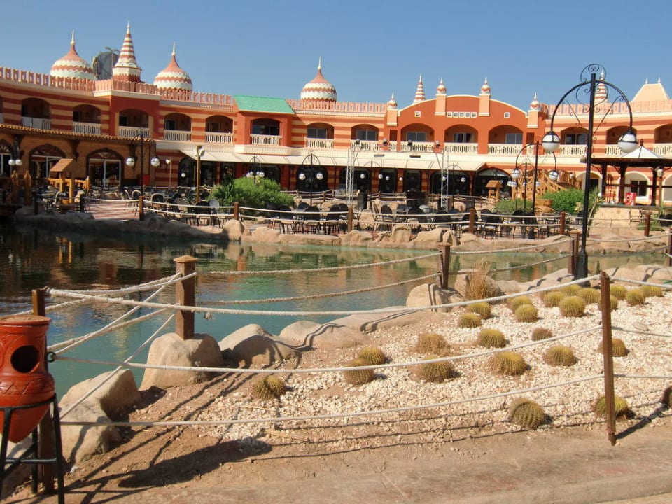 Aussenbereich der Lobbybars Pickalbatros Aqua Blu Resort - Sharm El Sheikh