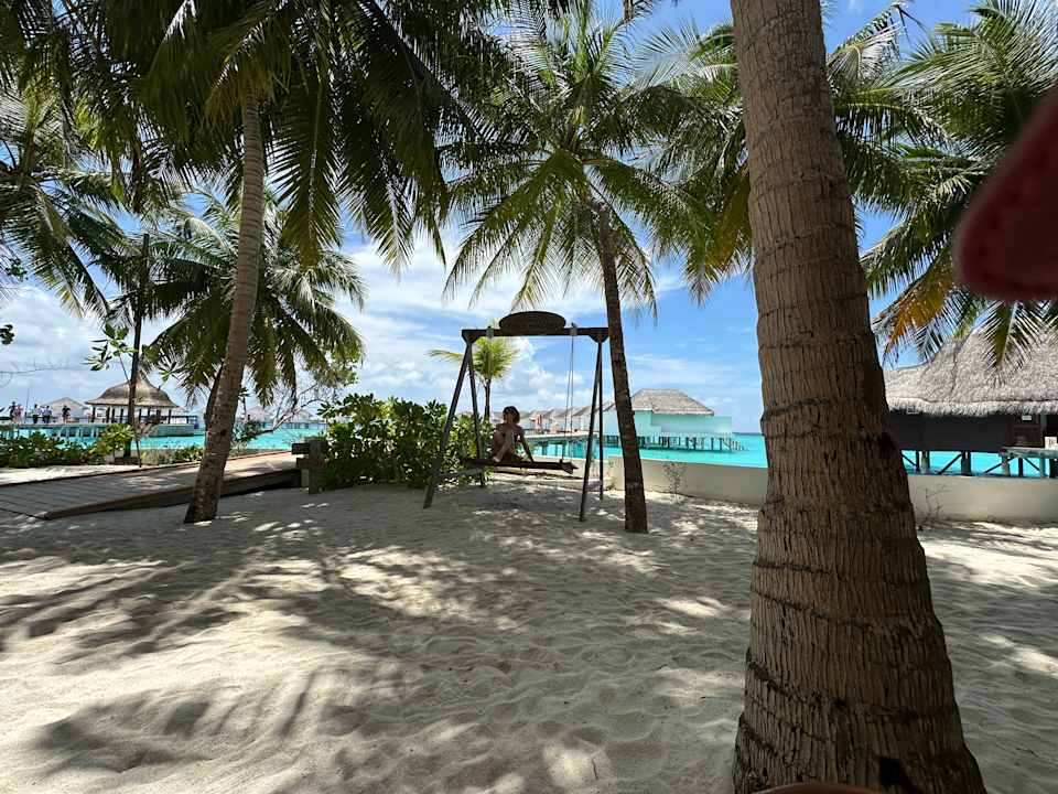 Strand Thulhagiri Island Resort