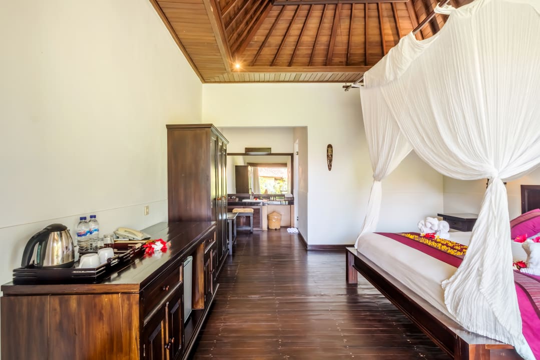 Deluxe garden view double Adi Assri Beach Resort & Spa Pemuteran