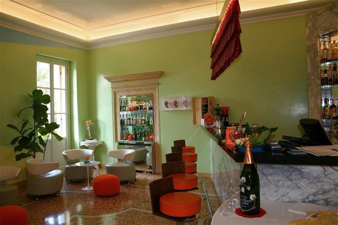 Verona: Hotel Byblos Art - die Bar Byblos Art Hotel Villa Amista