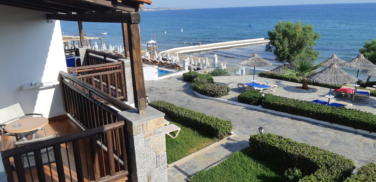 Ausblick Alexander Beach Hotel & Village Resort
