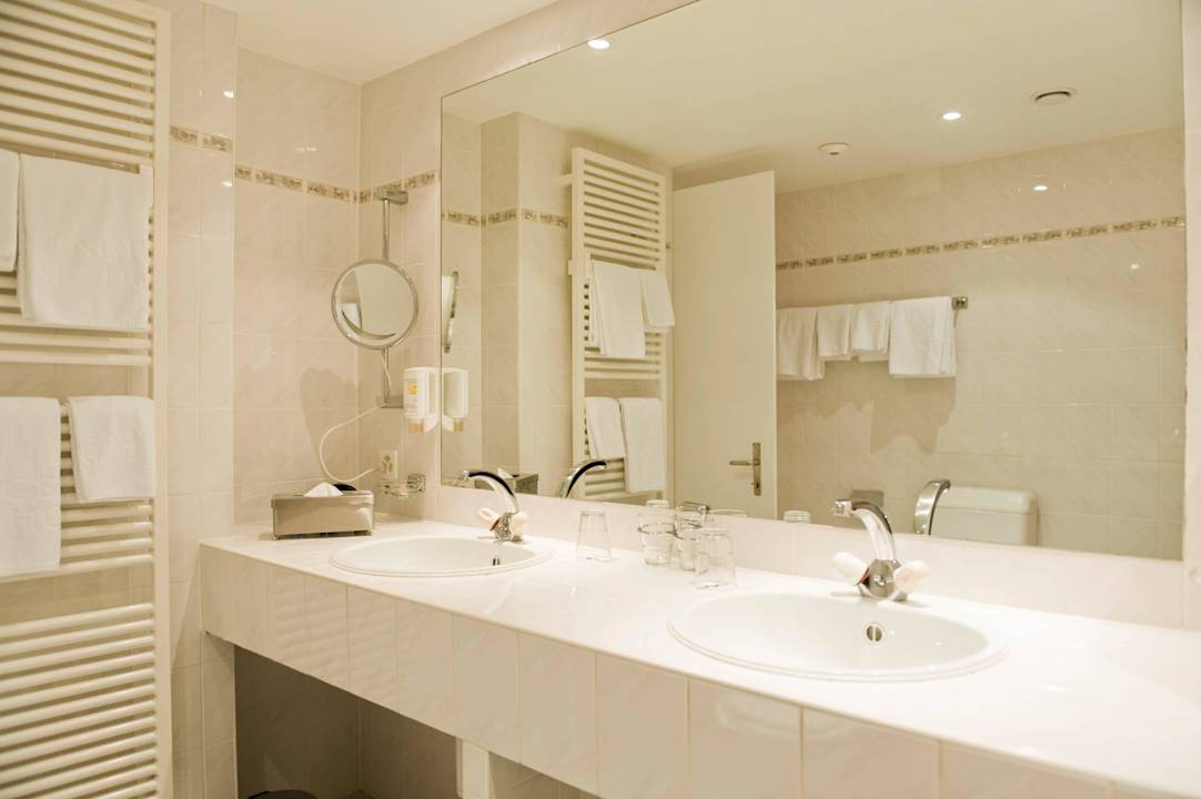Badezimmer Hotel Wengener Hof